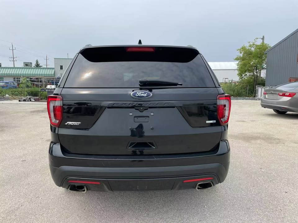 2016 Ford Explorer Sport