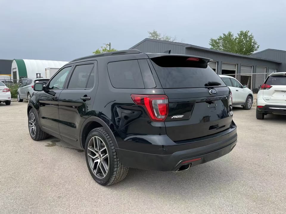 2016 Ford Explorer Sport