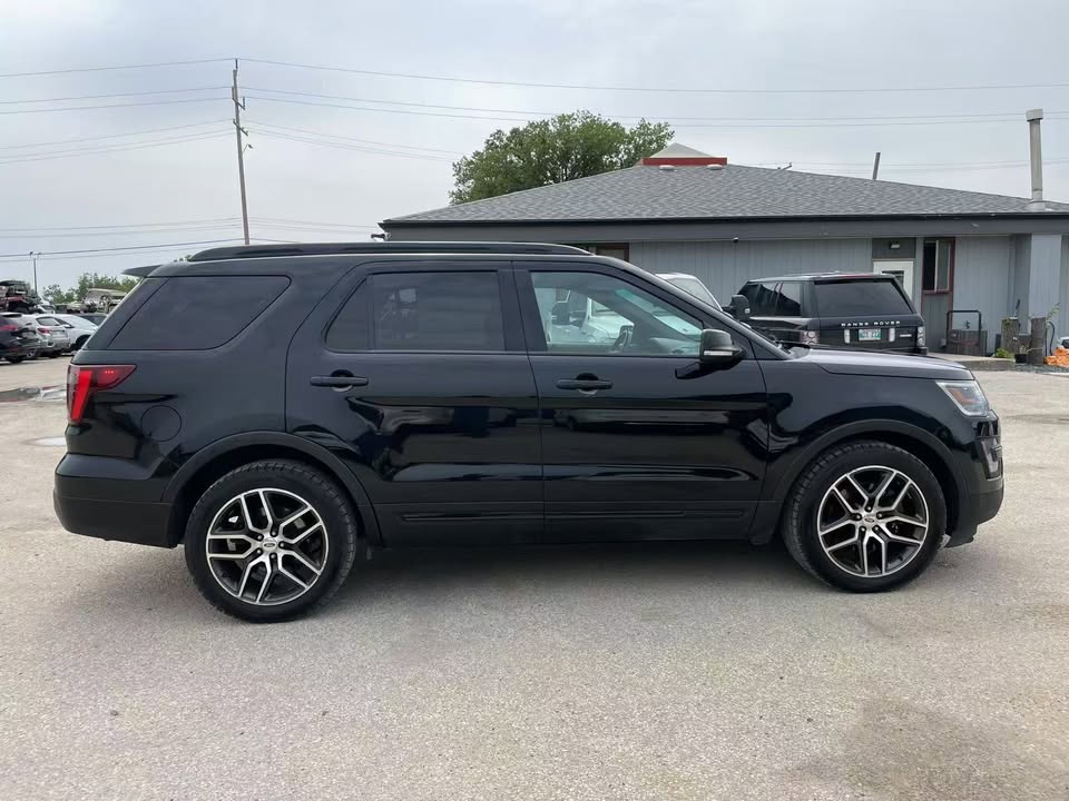 2016 Ford Explorer Sport