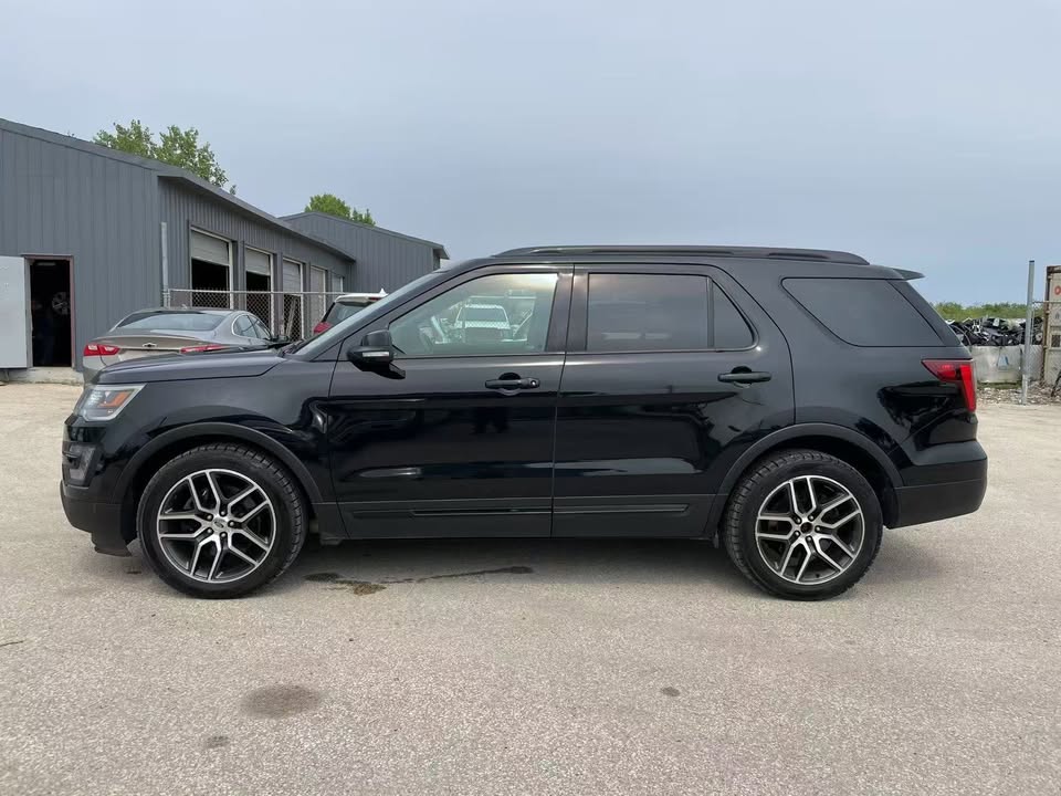 2016 Ford Explorer Sport