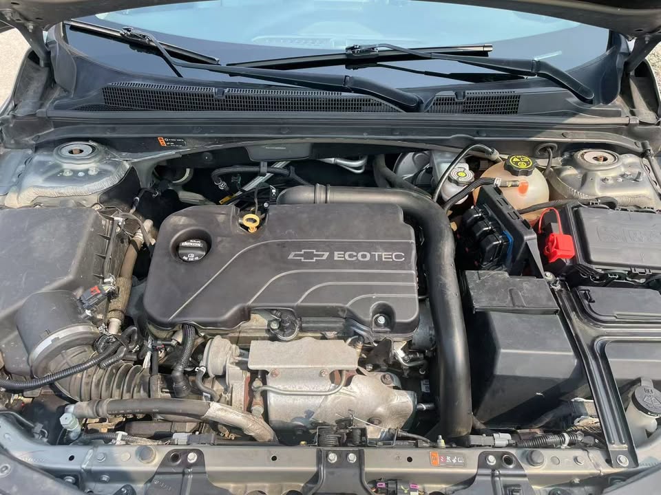 2017 Chevrolet Malibu LT