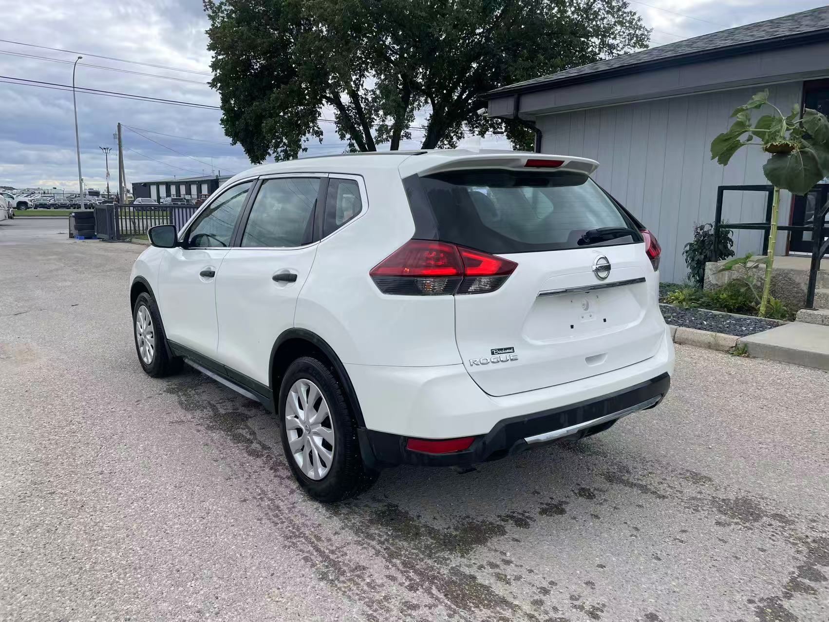2018 Nissan Rogue S FWD