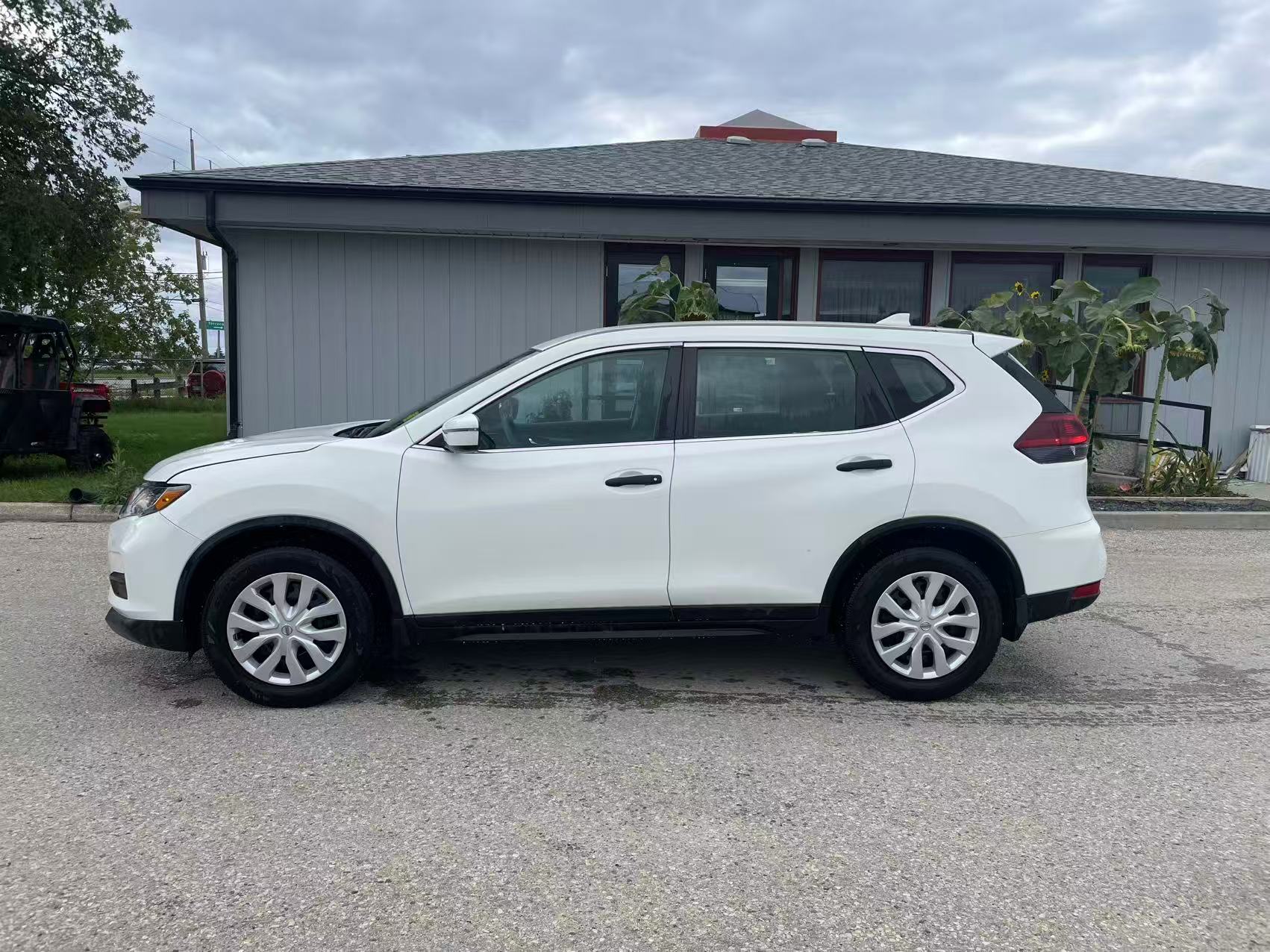 2018 Nissan Rogue S FWD
