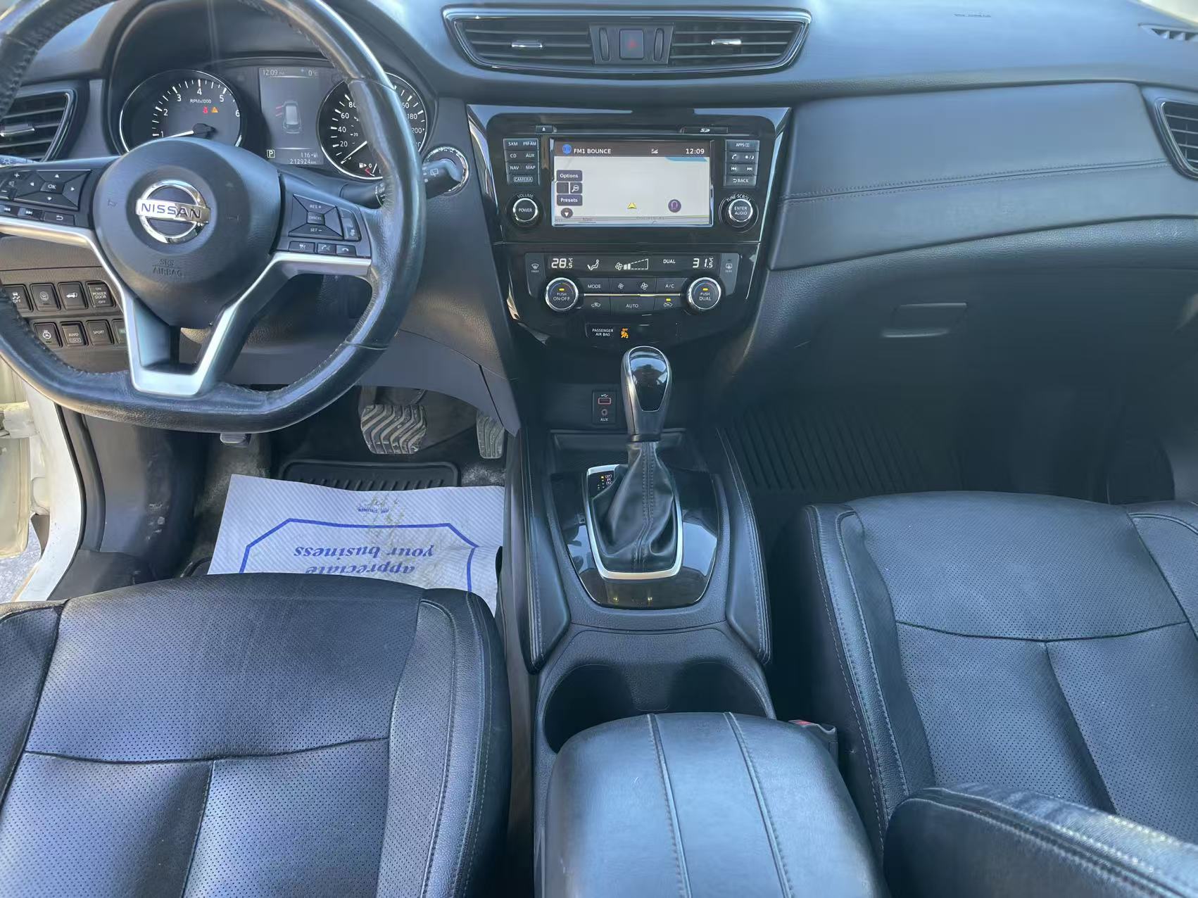 2017 Nissan Rogue SV