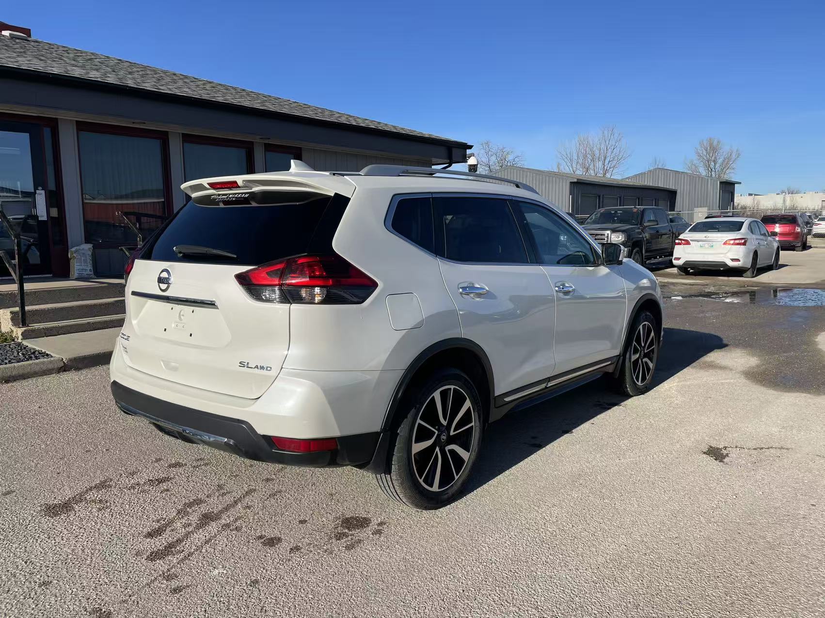 2017 Nissan Rogue SV
