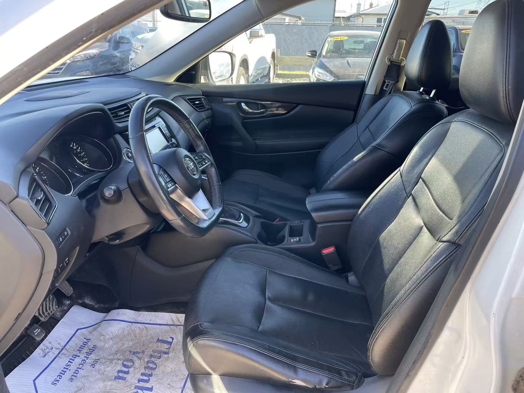 2017 Nissan Rogue SV