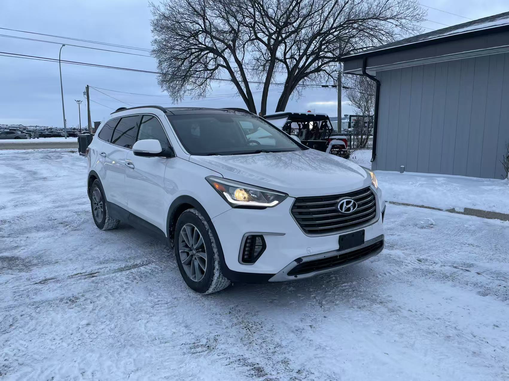 2017 Hyundai Santa Fe XL Luxury