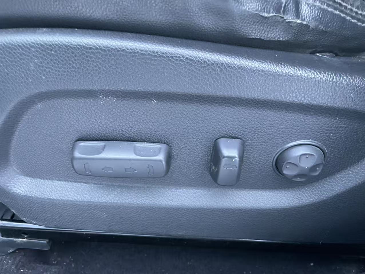 2017 Hyundai Santa Fe XL Luxury