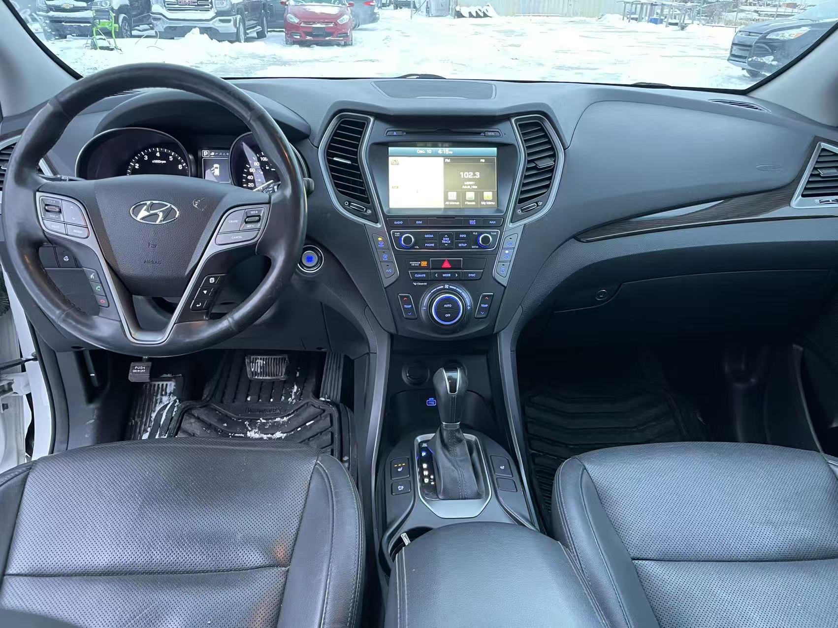 2017 Hyundai Santa Fe XL Luxury