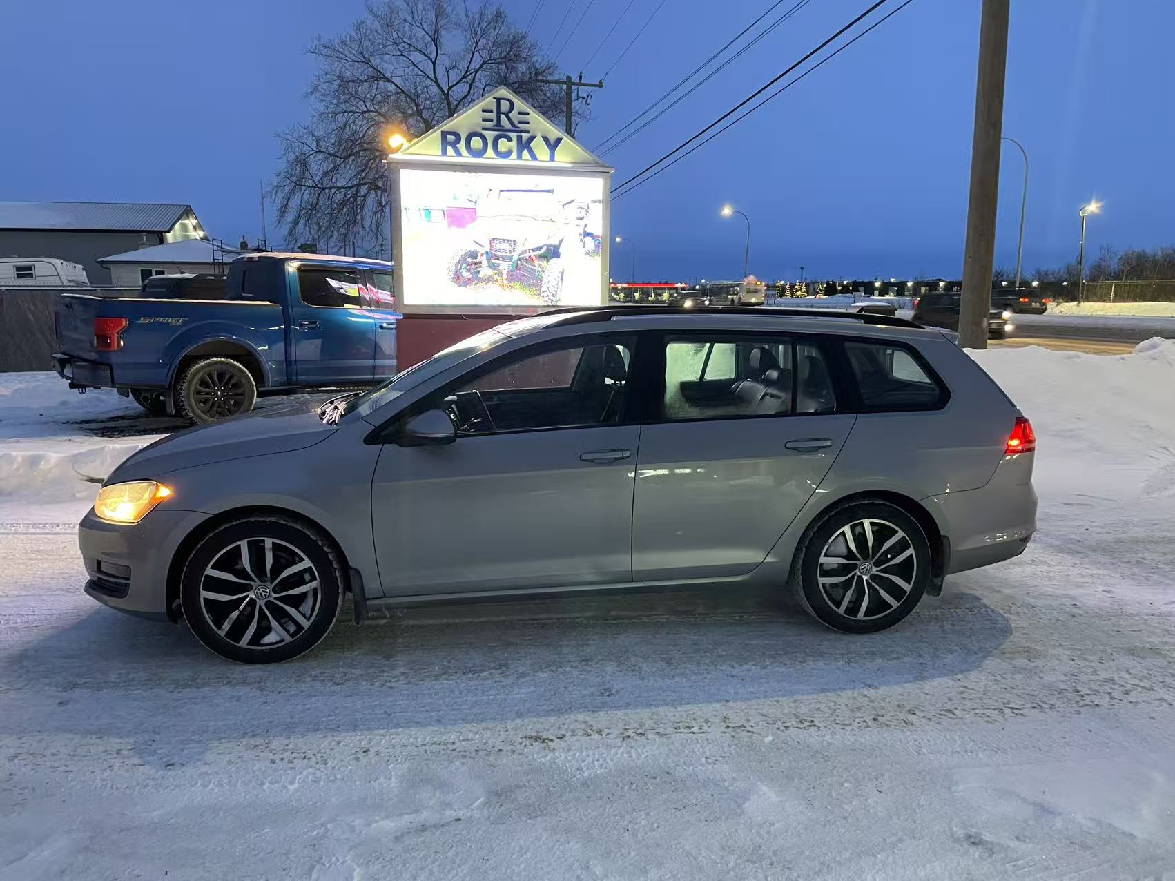 2016 Volkswagen Golf Sportwagon