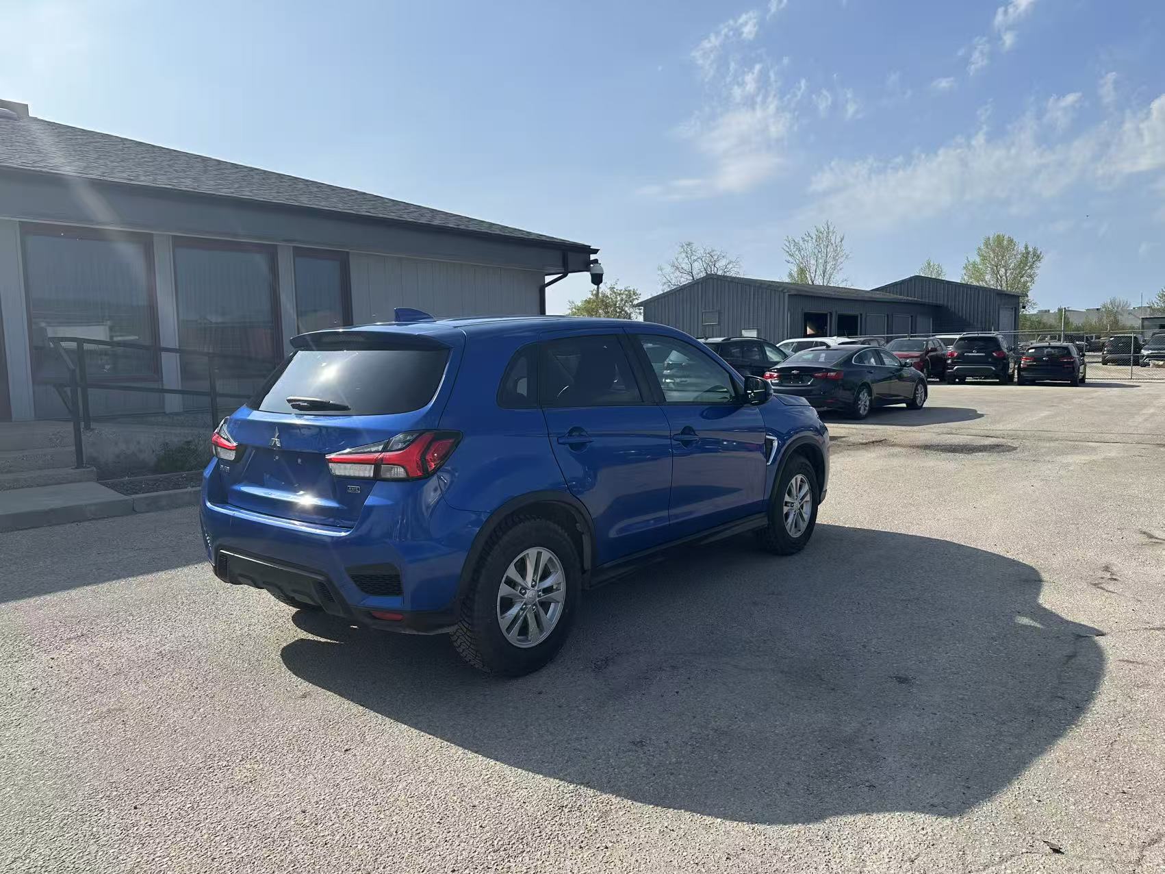 2020 Mitsubishi RVR SE