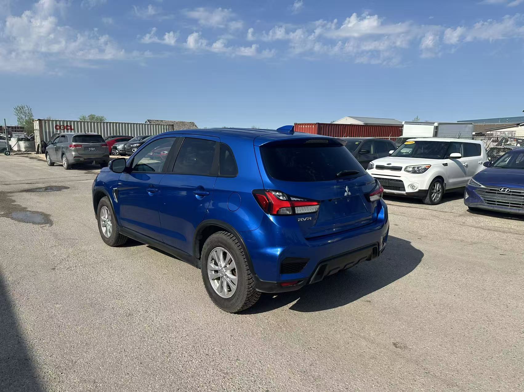 2020 Mitsubishi RVR SE