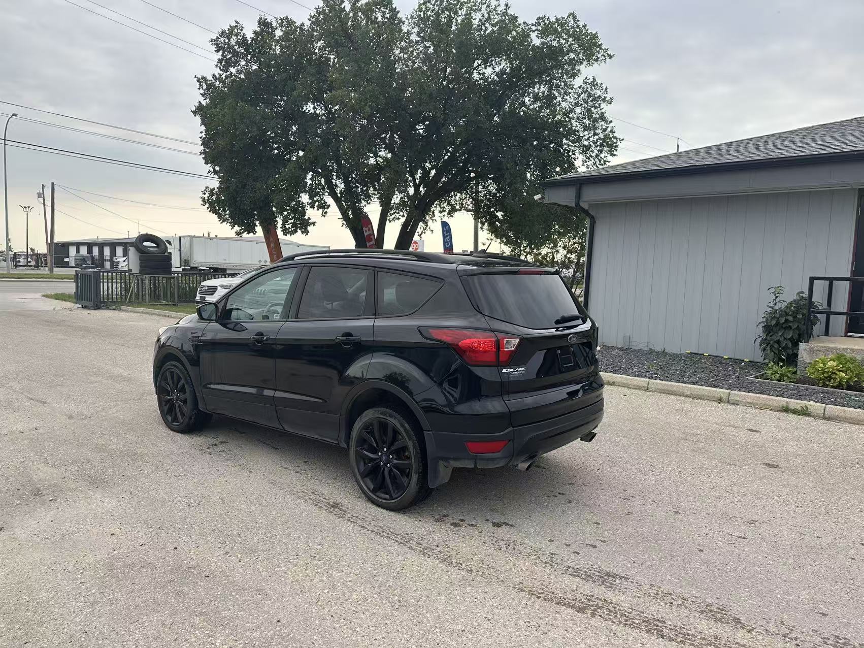 2019 Ford Escape SE